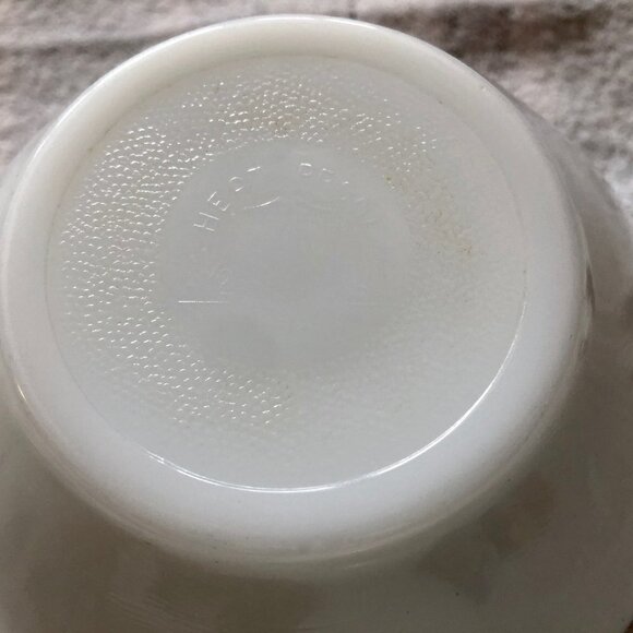 Fire King Milk Glass Bowl - rare teal retro design - Picture 5 of 6